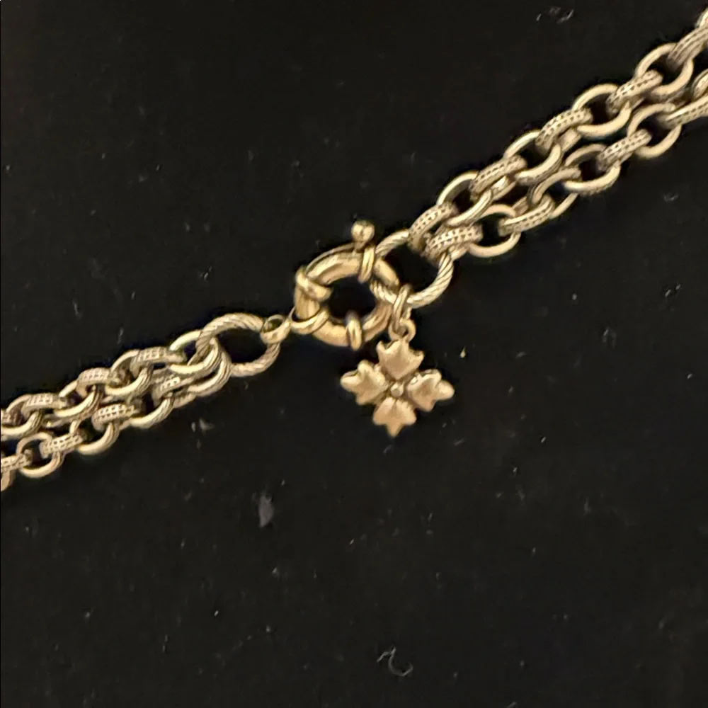 Floral Pendant Necklace with Gold Tone Chain